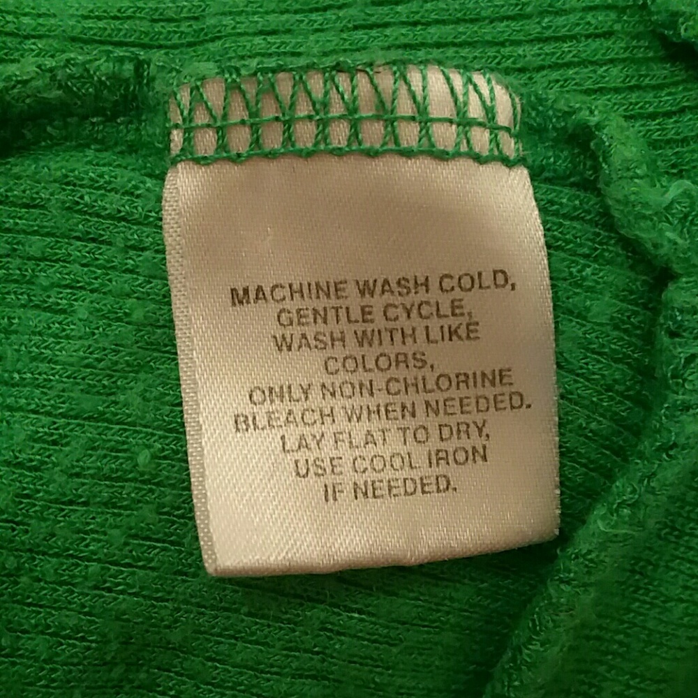 Green Top - Picture 4 of 4
